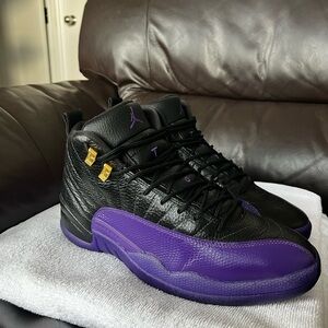 Jordan Retro 12 „Taxi”